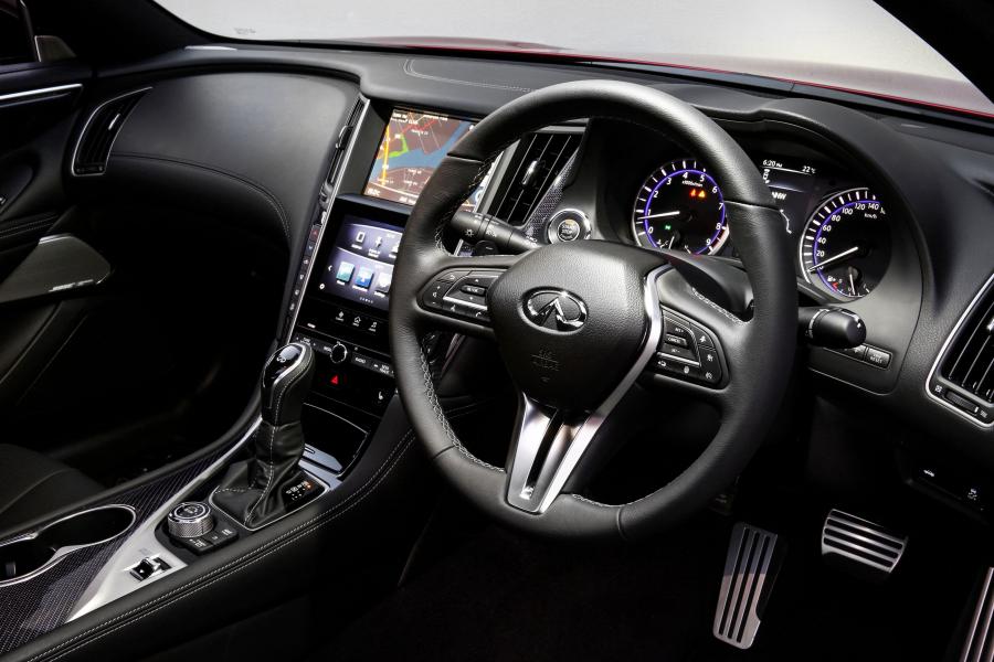 Панель приборов Infiniti Q60 Red Sport 2016 года  (AU) (фото 5 из 40)